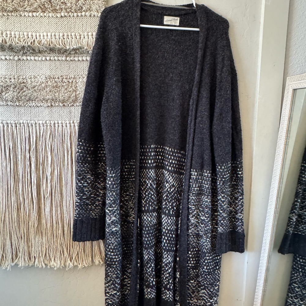 Women's Black and Gray Sweater Cardigan